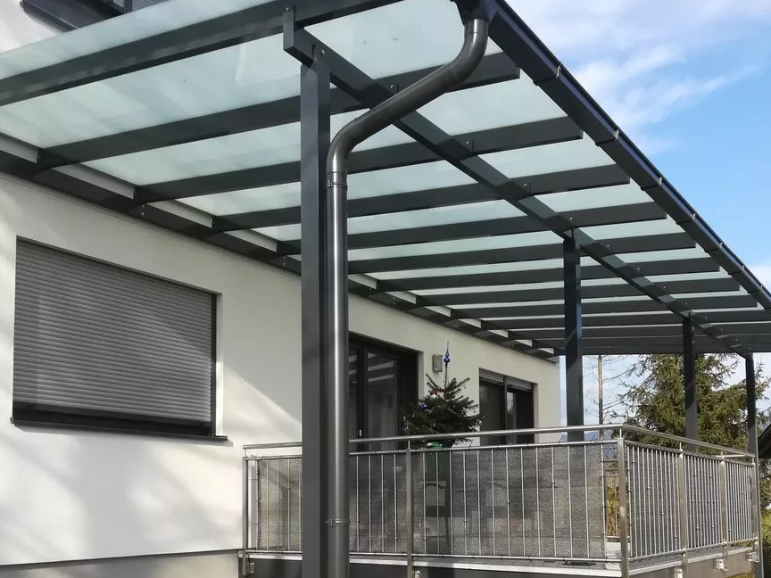 AM Design mit Metall Vordächer