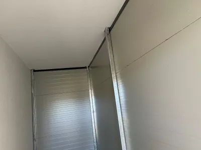 Raum aus Wandpaneelen für Carport